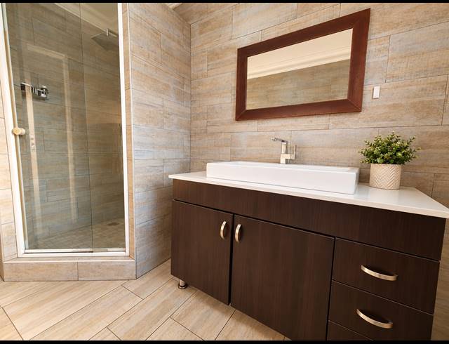4 BEDROOM HOUSE FOR SALE IN SUNAIR PARK